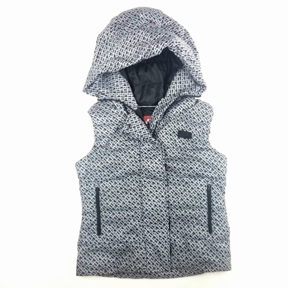 Nike vest